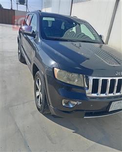 جیپ گراند شیرۆکی